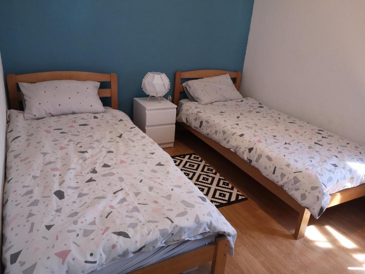 Apartmani Ljuba Rogoznica  Eksteriør billede